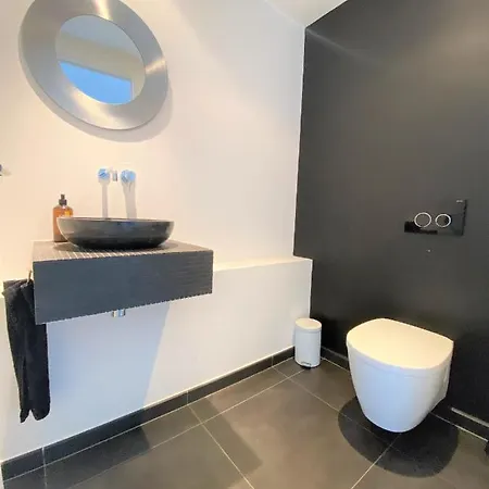 De Luxe Vue Mer Et Piscine