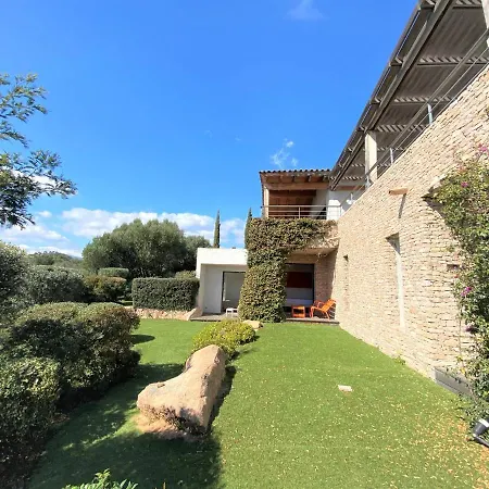 De Luxe Vue Mer Et Piscine