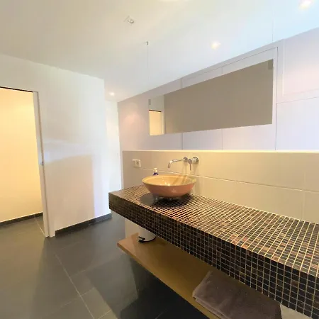 De Luxe Vue Mer Et Piscine