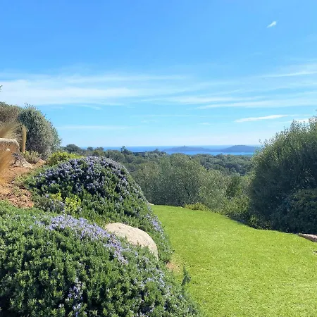 De Luxe Vue Mer Et Piscine Villa Sainte-Lucie de Porto-Vecchio
