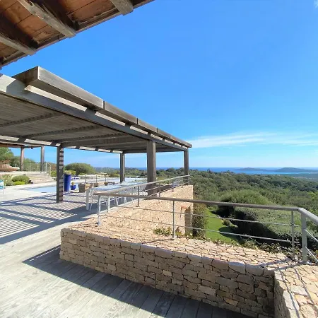 De Luxe Vue Mer Et Piscine Villa *