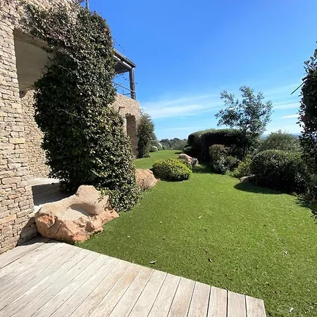 De Luxe Vue Mer Et Piscine Villa