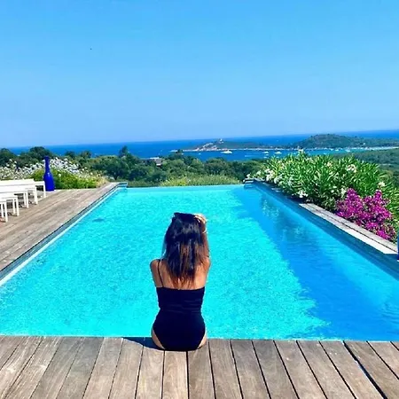 De Luxe Vue Mer Et Piscine * Sainte-Lucie de Porto-Vecchio